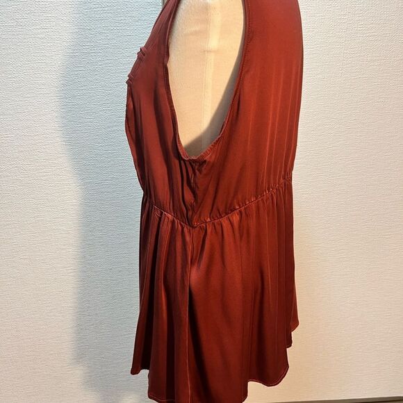 NWOT Torrid Women’s Top - Picture 6 of 11